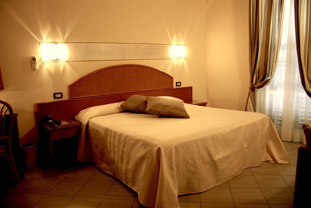 Hotel Regina Φόρτε ντε Μάρμι Εξωτερικό φωτογραφία