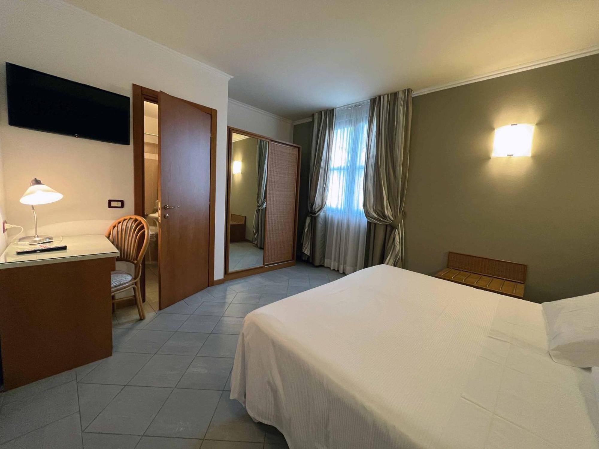 Hotel Regina Φόρτε ντε Μάρμι Εξωτερικό φωτογραφία